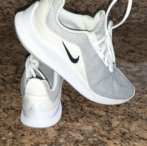 Nike Viale Mens 9.5